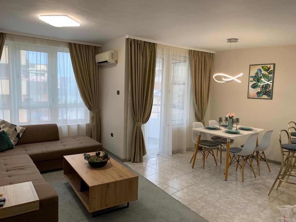 Unbeatable Location: New & Comfy Apartment Varna Exterior foto